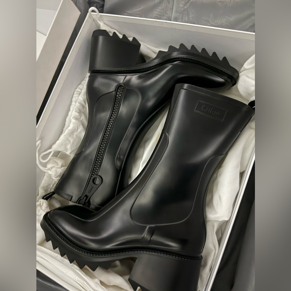 Chloe Betty Rubber Rain Booties